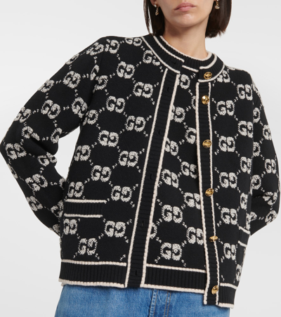 Shop Gucci Gg Jacquard Wool Bouclé Cardigan In Multicoloured