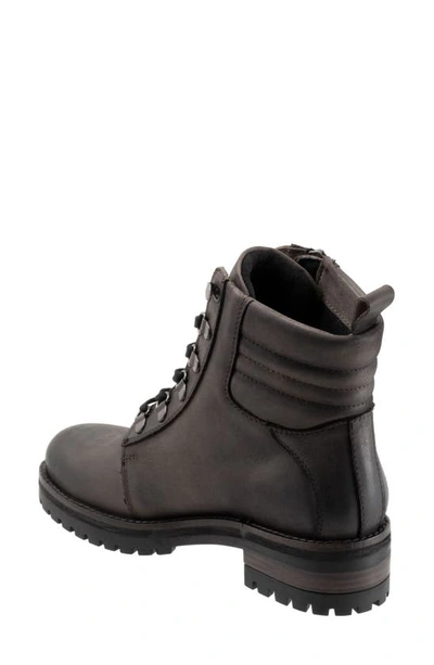 Softwalk Everett Combat Boot In Black Distress