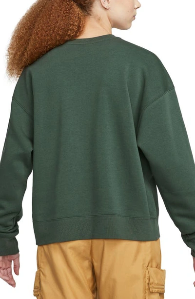 Shop Jordan Brooklyn Fleece Crewneck Sweatshirt In Galactic Jade