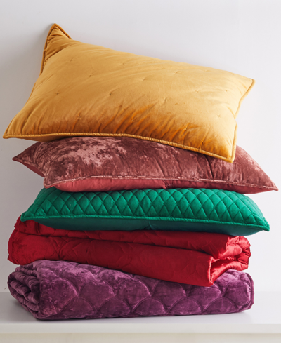 Levtex Caserta Velvet Reversible Quilt, Twin/twin Xl In Red