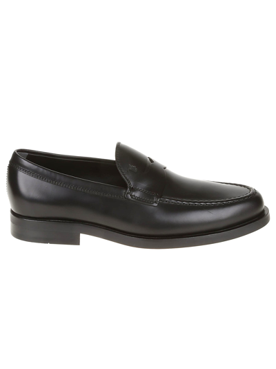 Shop Tod's Formal Loafers In Black