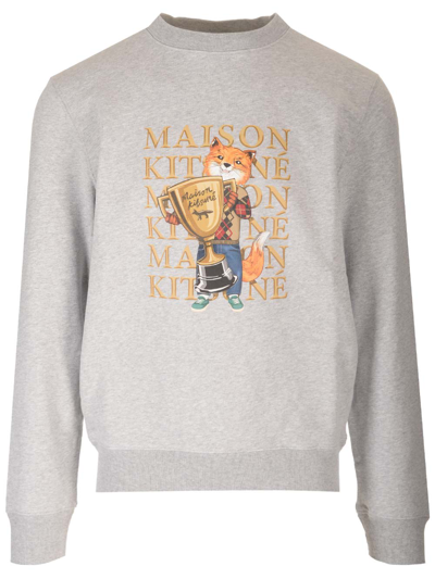 Shop Maison Kitsuné Grey Fox Champion Sweatshirt