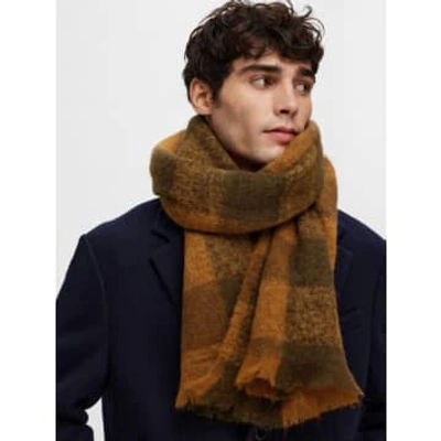 Shop Selected Homme Demitasse Hogar Checked Wool Scarf
