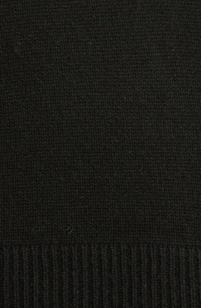 Vince Wool-cashmere Boxy V-neck Cardigan In Black