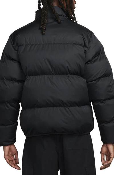 Shop Nike Club Water Repellent Primaloft® Insulated Puffer Jacket In Black/ White