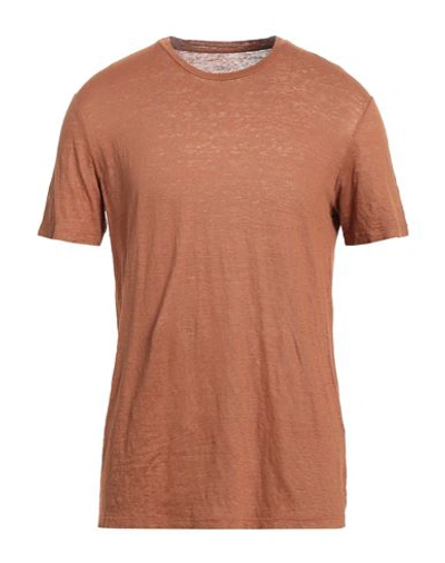 Shop Altea Man T-shirt Brown Size S Linen