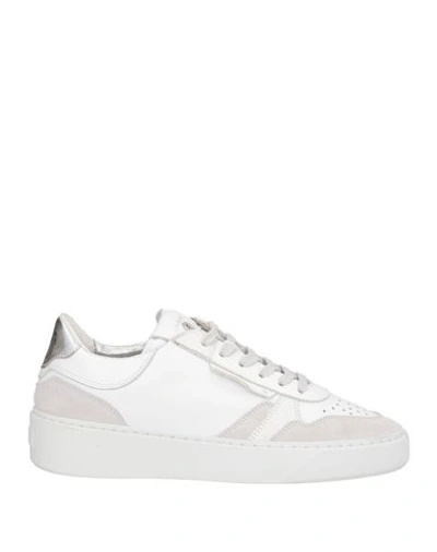 Shop Ama Brand Woman Sneakers White Size 7 Soft Leather