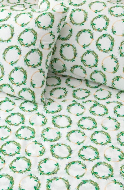 Woven & Weft Turkish Cotton Holiday Print Sheet Set In Wreath