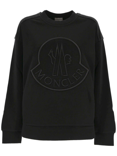 Shop Moncler Logo Embroidered Crewneck Sweatshirt In Nero