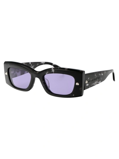 Alexander Mcqueen Eyewear Rectangle Frame Sunglasses In 003 Havana Havana Violet