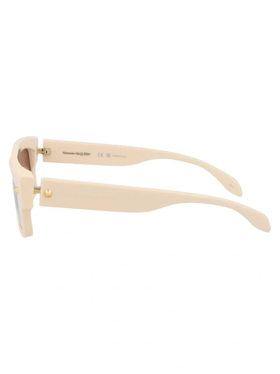 Alexander Mcqueen Spike Studs Contemporary Square Frame Tinted Sunglasses In 004 Ivory Ivory Brown