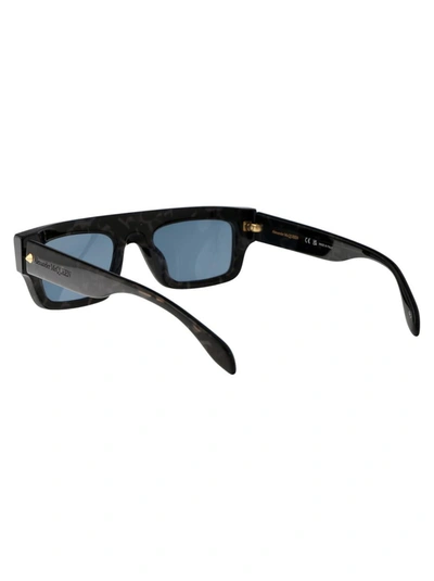 Alexander Mcqueen Marble-pattern Square-frame Sunglasses In 003 Havana Havana Blue