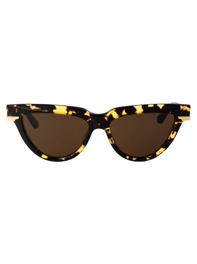 Shop Bottega Veneta Sunglasses In 002 Havana Gold Brown