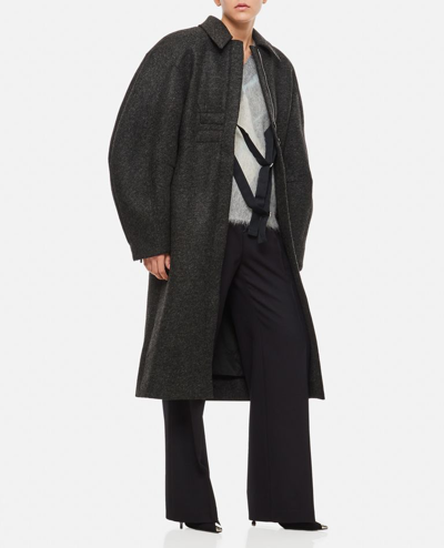 Jacquemus Le Manteau Ovalo Coat In Black