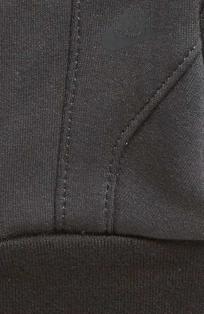 Nike Men's Therma-fit Tech Fleece Gloves In Black