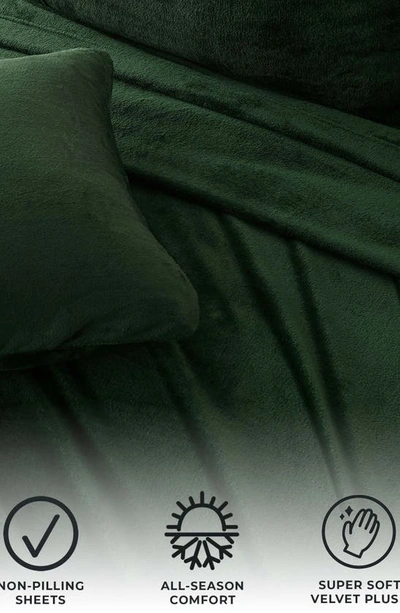 Woven & Weft Solid Plush Velour Sheet Set In Emerald