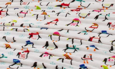 Woven & Weft Printed Plush Velour Sheet Set In Penguins