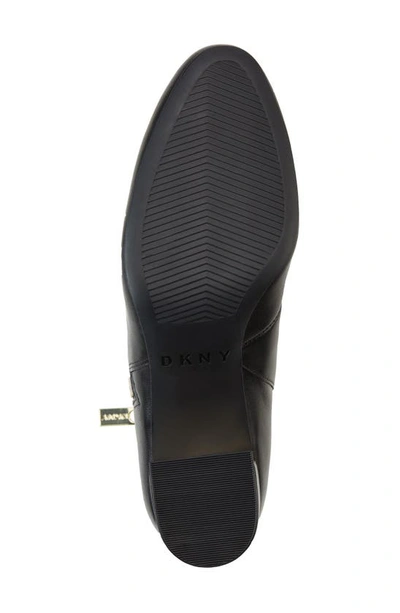 Dkny Crosbi Boot In Black