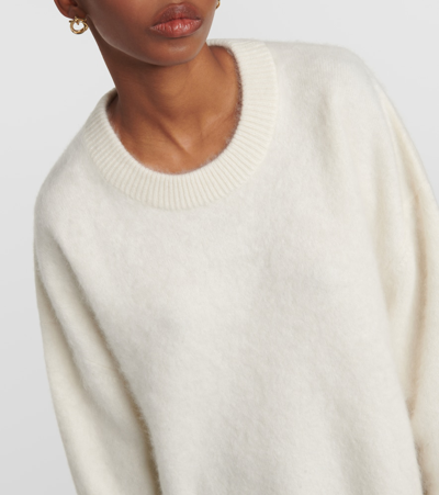 Lisa Yang Natalia Brushed Cashmere Sweater In Neutrals