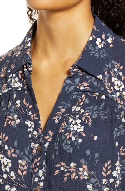 Wit & Wisdom Wit And Wisdom Floral Print Blouse In Osmu-outerspace/ Multi