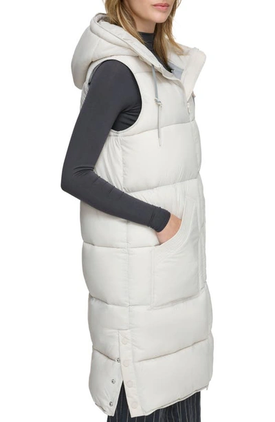 Andrew Marc Kerr Hooded Longline Puffer Vest In Moon