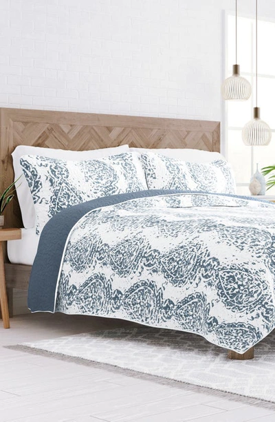 Ienjoy Home 3-piece Distressed Print Quilt Set In Dusk Blue