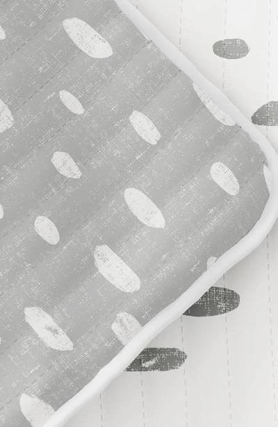 Ienjoy Home All Season Painted Dot King 3-piece Down Alternative Reversible Comforter Set In Light Gray