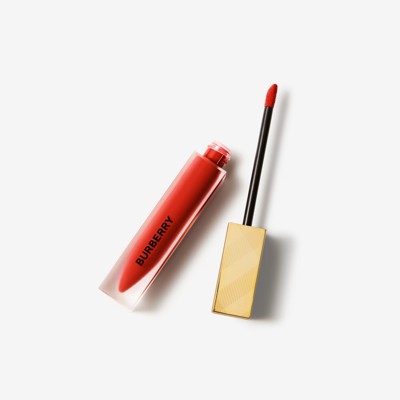 Shop Burberry Kisses Liquid Matte - Fire Red No.118 In Fire Red 118