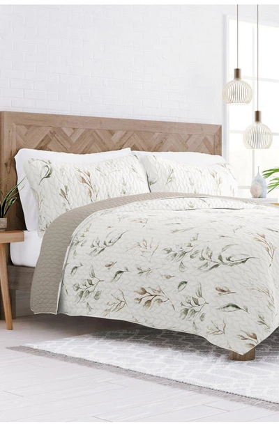 Ienjoy Home All Season Watercolor King 3-piece Down Alternative Reversible Comforter Set In Latte