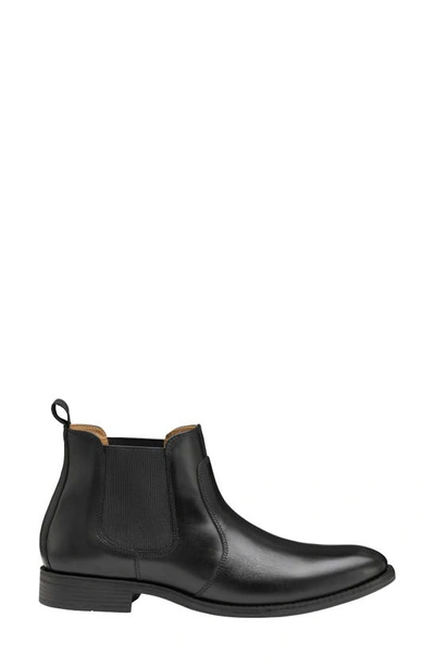 Johnston & Murphy Lewis Chelsea Boot In Black Full Grain