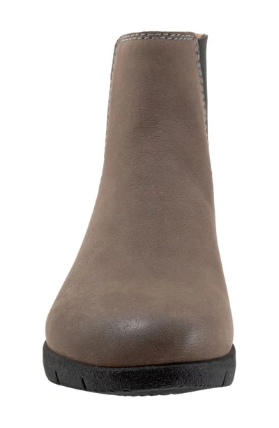 Shop Softwalk Albany Chelsea Boot In Grey