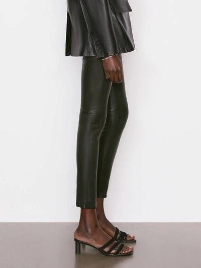 Frame Le Skinny Stretch-leather Pants In Black