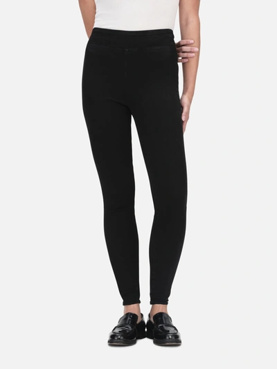 Shop Frame The Jetset Skinny Crop Jeans In Black