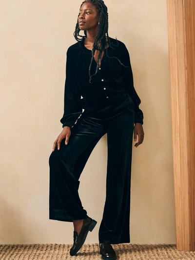 Faherty Stretch Silk Velvet Genevieve Pants In Black
