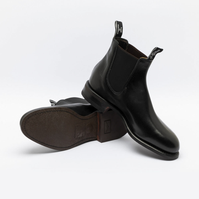Shop R.m.williams Comfort Turnout Black Yearling Leather Chelsea Boot In Nero