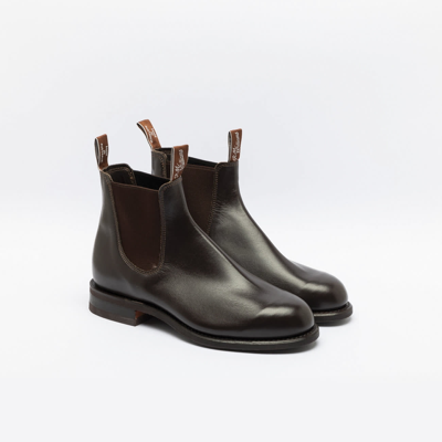 Shop R.m.williams Comfort Turnout Chestnut Yearling Leather Chelsea Boot In Marrone