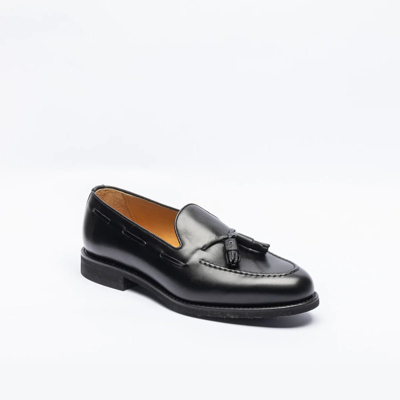Shop Berwick 1707 Tassel Loafer In Black Leather With Rubber Sole In Nero