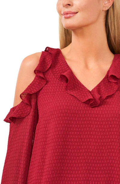 Cece Ruffled Cold Shoulder Clip Dot Blouse In Red Maple