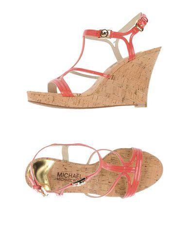 michael kors coral sandals