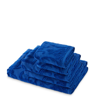 Shop Dolce & Gabbana Bath Towel Set In Multi