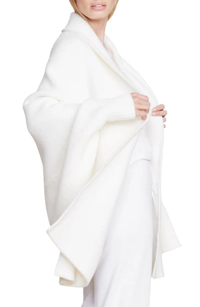 Barefoot Dreams Cozychic™ Blanket Wrap In Pearl