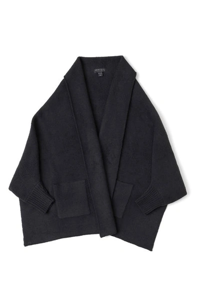 Barefoot Dreams Cozychic™ Blanket Wrap In Carbon