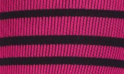 Memoi Gradient Stripe Performance Compression Socks In Electric Pink