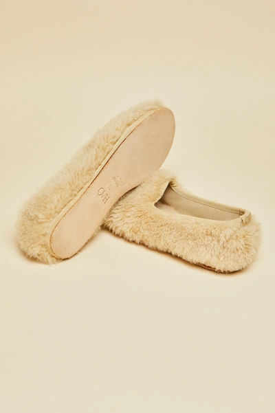 Shop Olivia Von Halle Dolly Caramel Slippers In Merino Wool