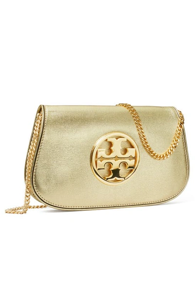 Shop Tory Burch Reva Metallic Leather Clutch In Gold