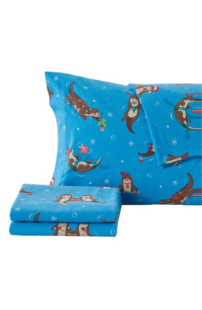 Woven & Weft Holiday Print Turkish Cotton Sheet Set In Otters In Snow