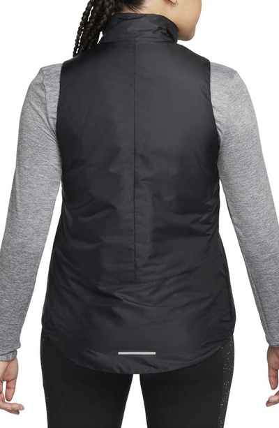 Nike Women's Therma-fit Adv Repel Aeroloft Running Vest In Black
