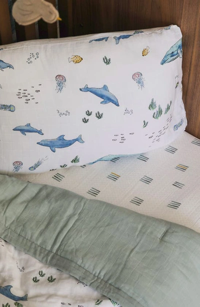 Little Unicorn 2-pack Cotton Muslin Pillowcase In Whales