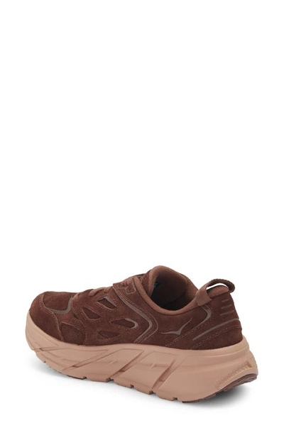 Hoka Gender Inclusive Clifton L Sneaker In Cappuccino / Cork