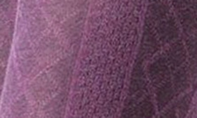 Memoi Juneau Diamonds Sweater Tights In Grape Heather